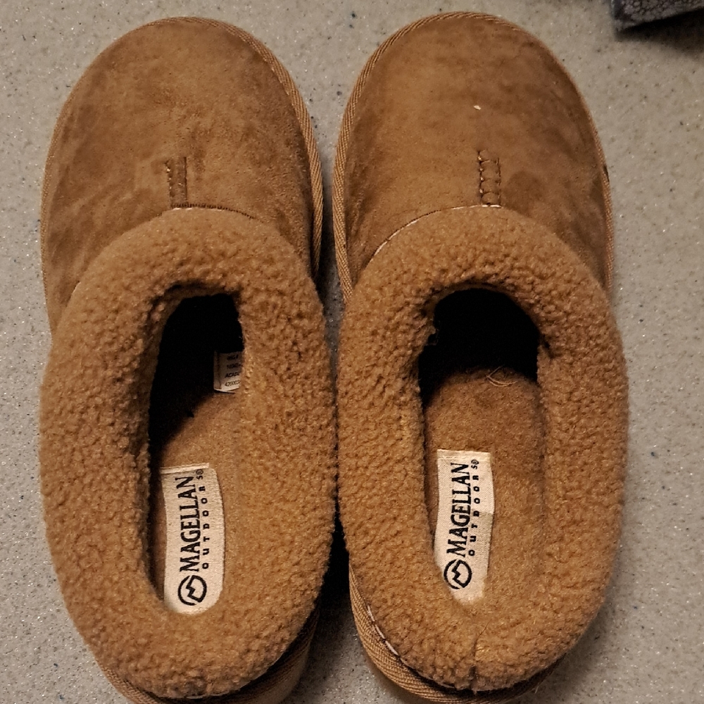 Magellan Outdoors Tan Suede Mules
